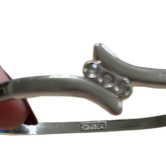 Vintage Clamper Style Silver Tone 3 Rhinestone Bracelet Cute Timeless Bangle - Picture 2 of 7